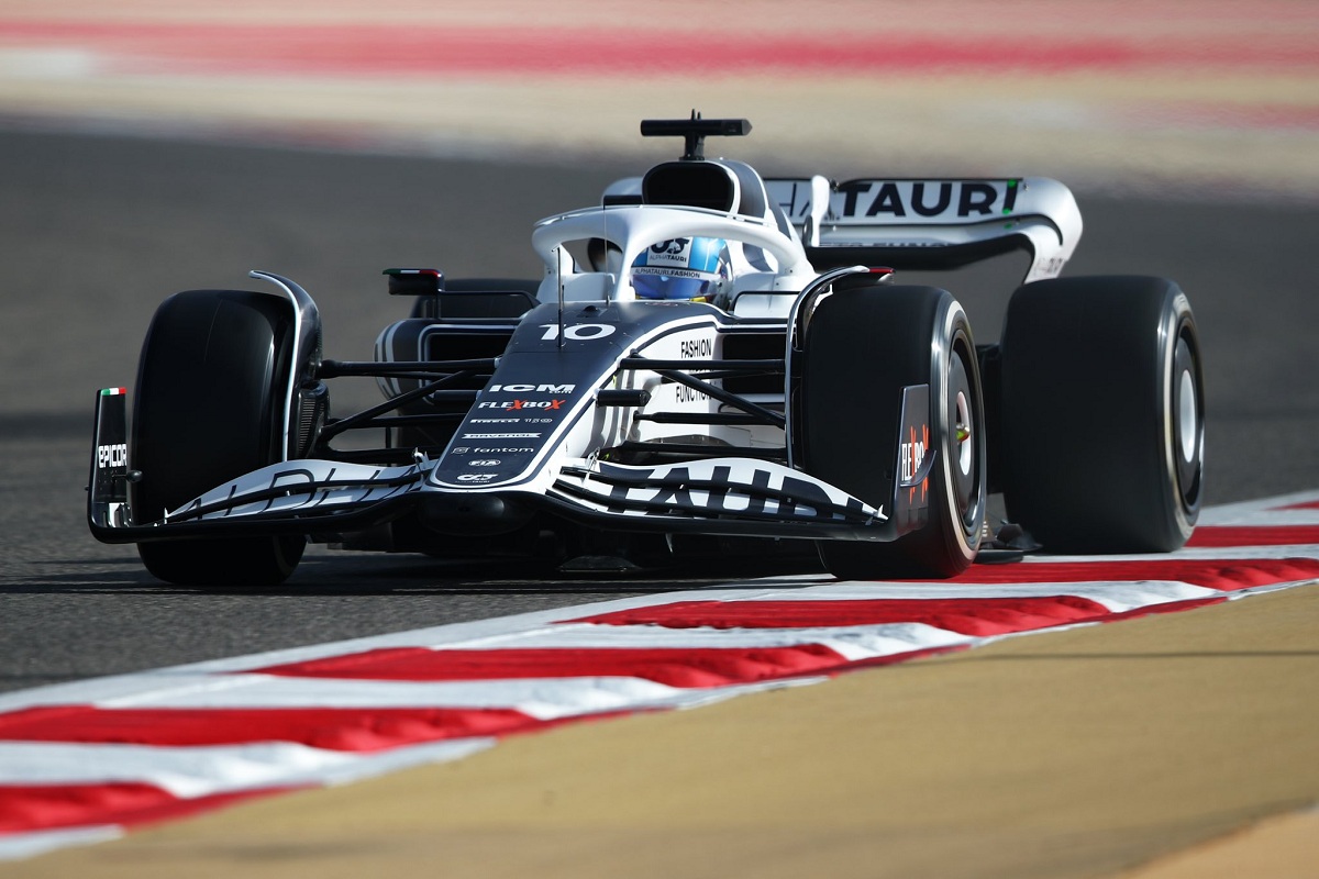 Gasly al frente en la primera tanda de ensayos