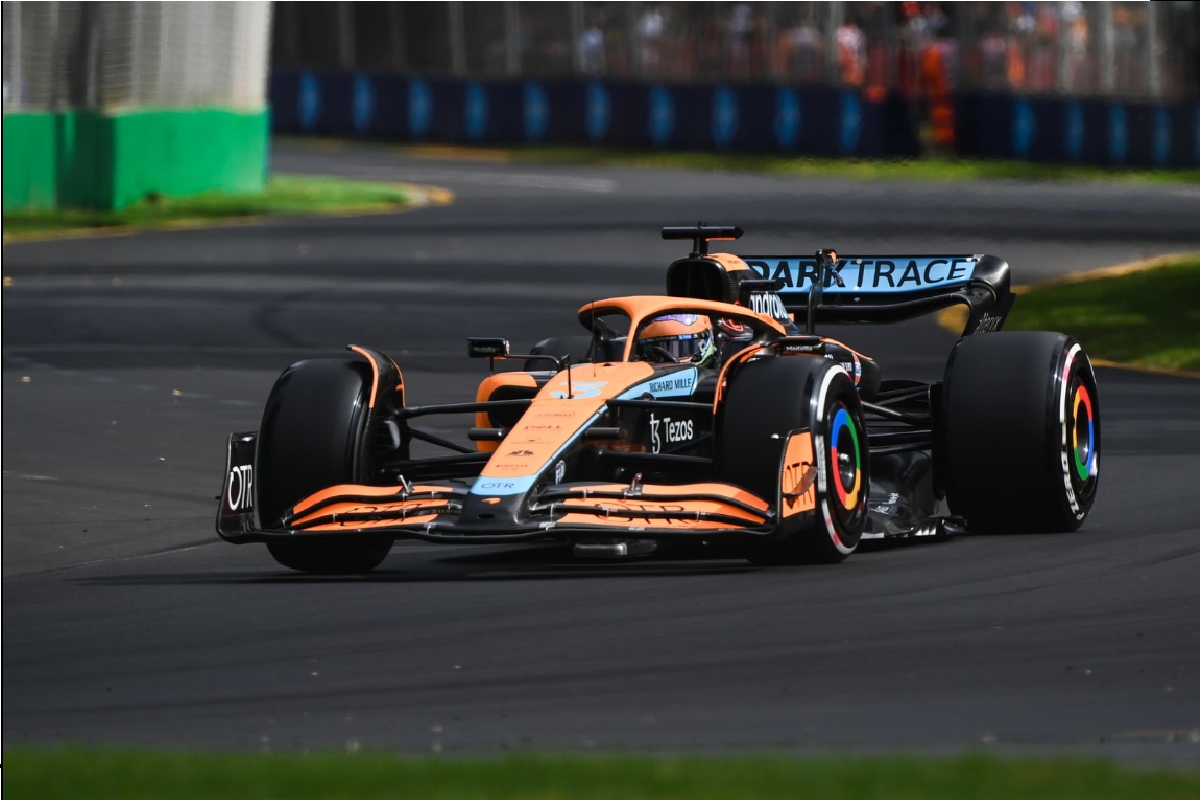 McLaren se mete por primera vez al top 10 en clasificación