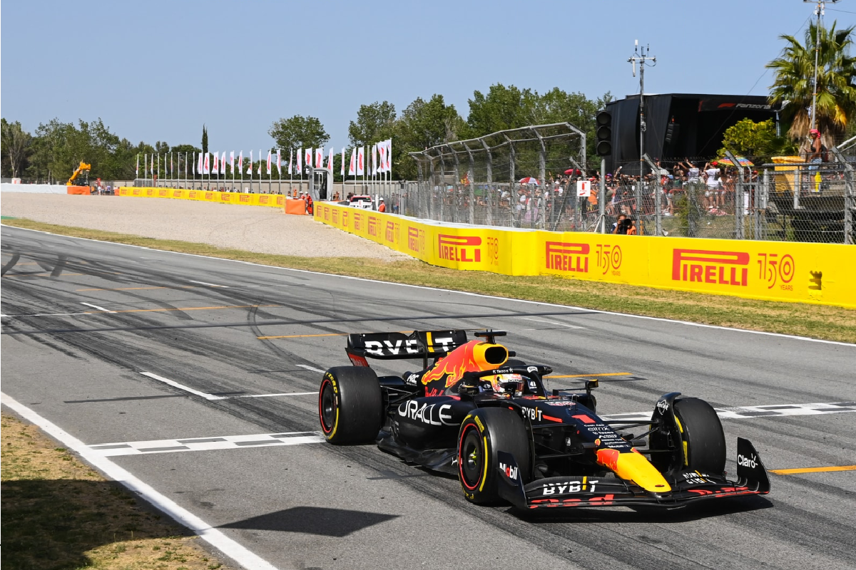 Verstappen gana en Barcelona y es el nuevo líder del mundial