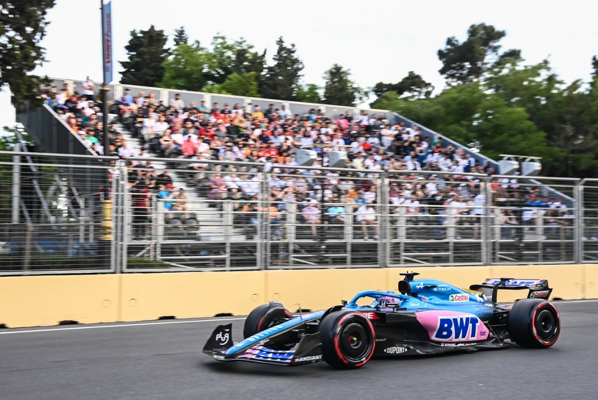 Fernando Alonso (Mark Sutton)