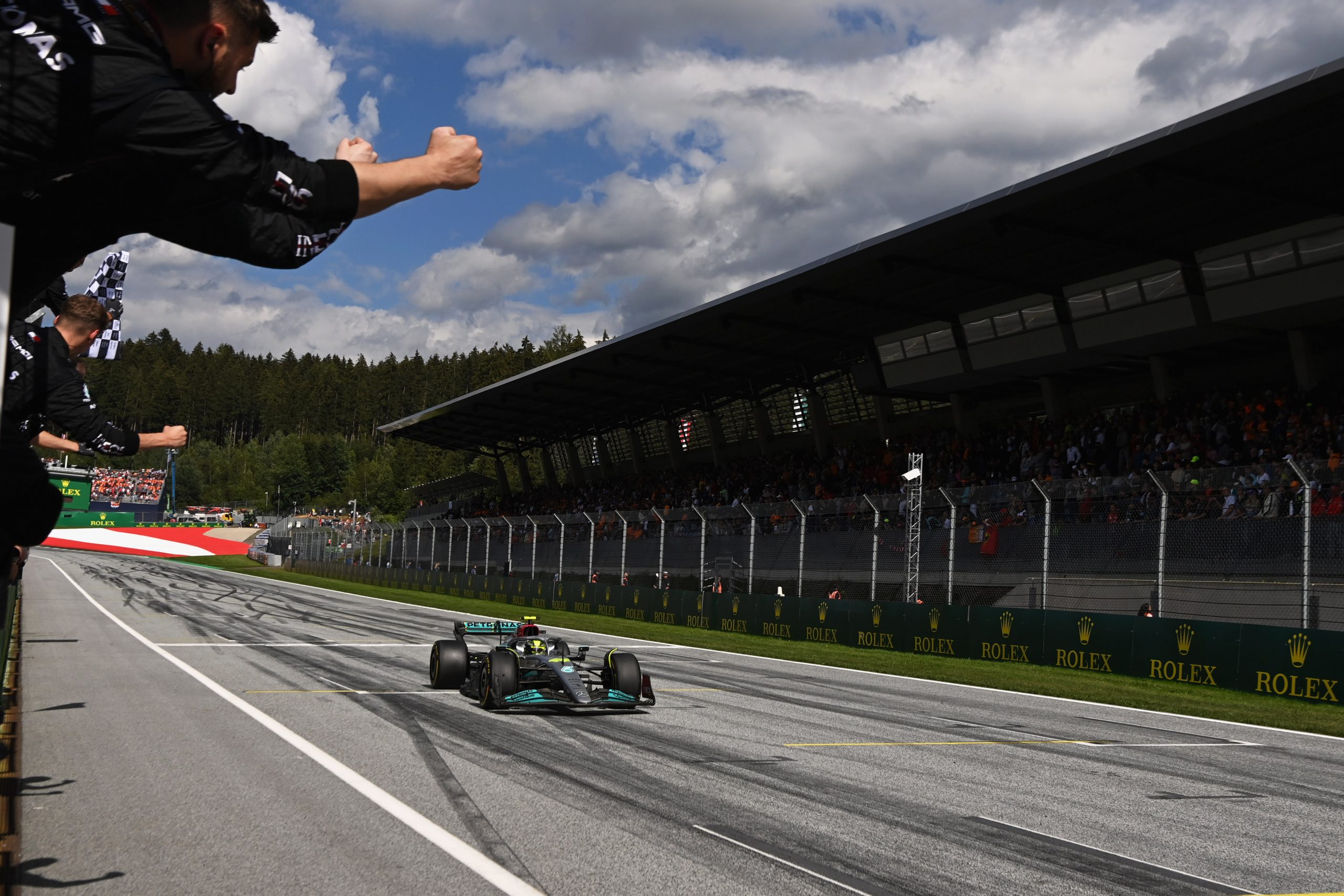 Hamilton Austria 2022//Petronas