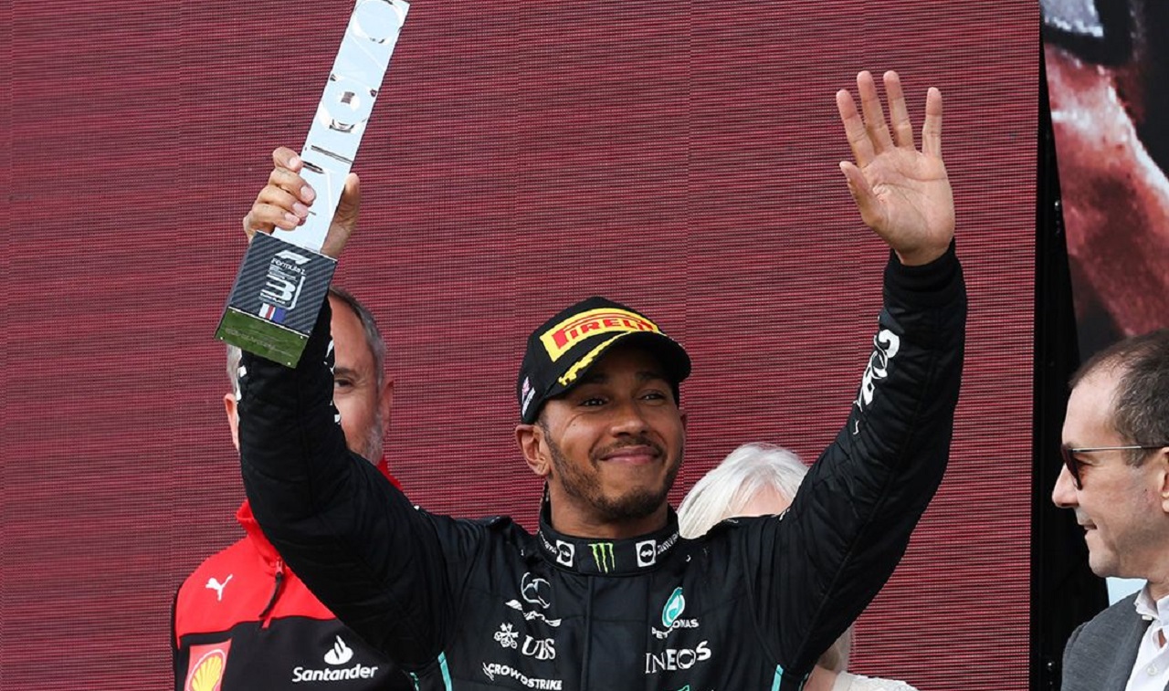 Hamilton volvió al podio
