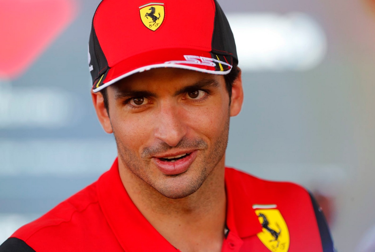 Sainz lidera el 1-2 de Ferrari en la segunda sesión libre para el GP de Singapur