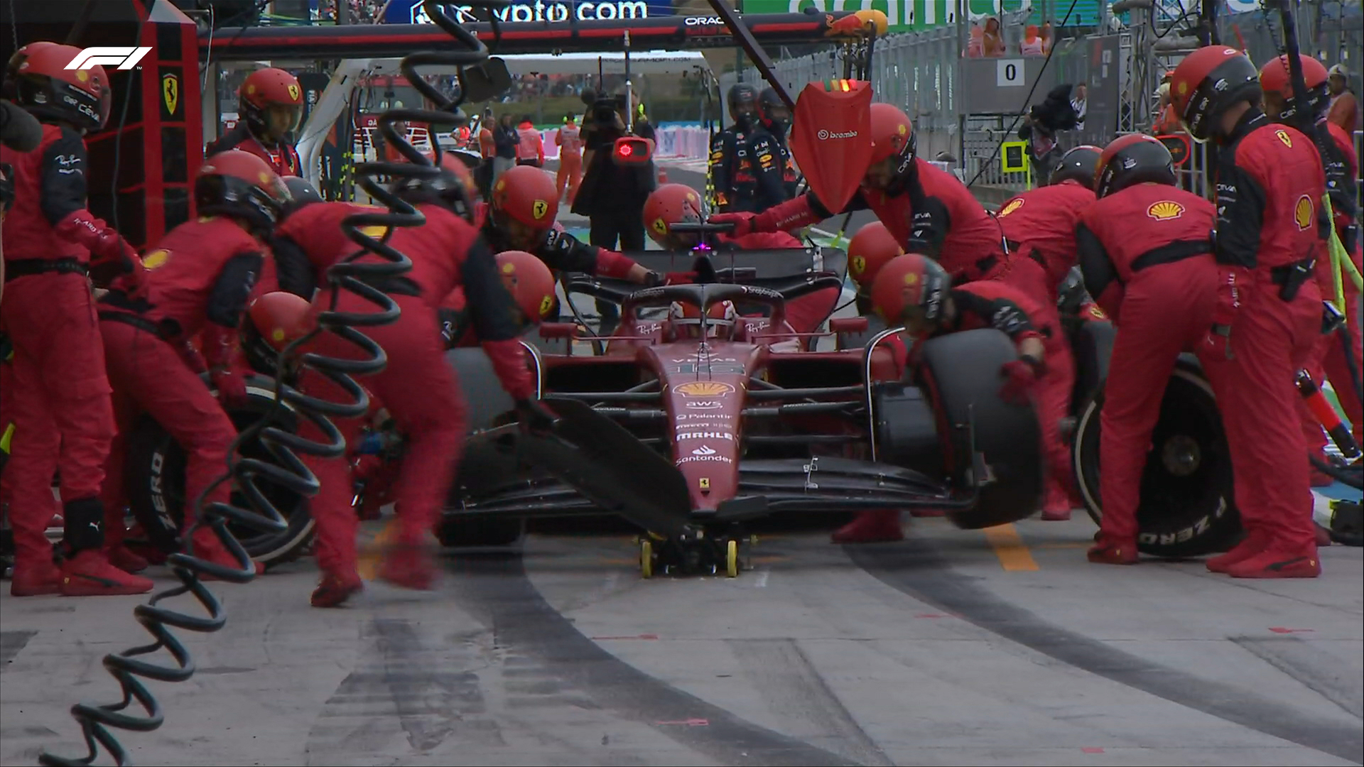 Leclerc pit Hungría 2022//F1TV