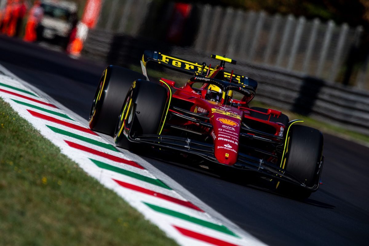 Sainz:”Necesitamos mejorar el ritmo en los stints largos”