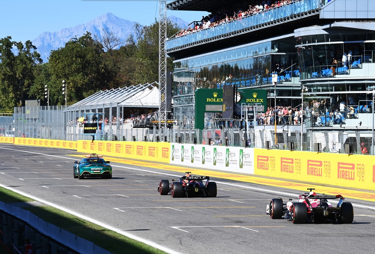 El Safety Car privó un apasionante final en Monza