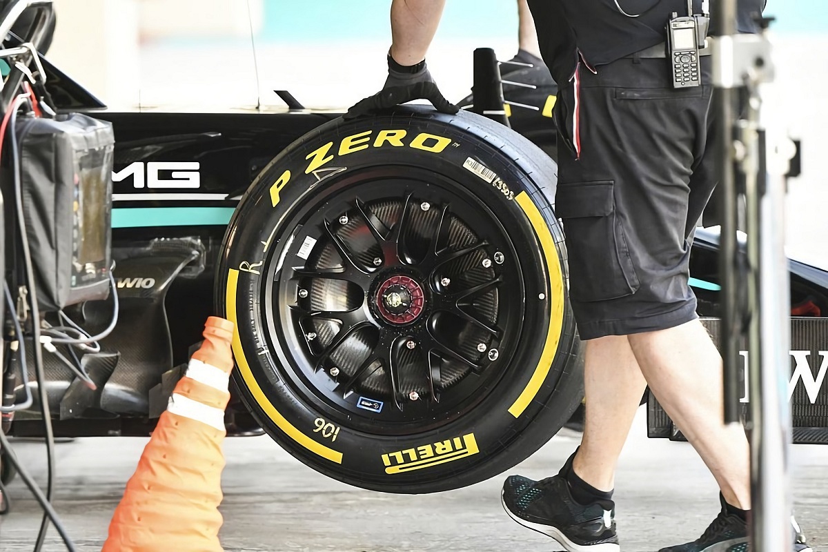 Pirelli: Gama suave en Singapur