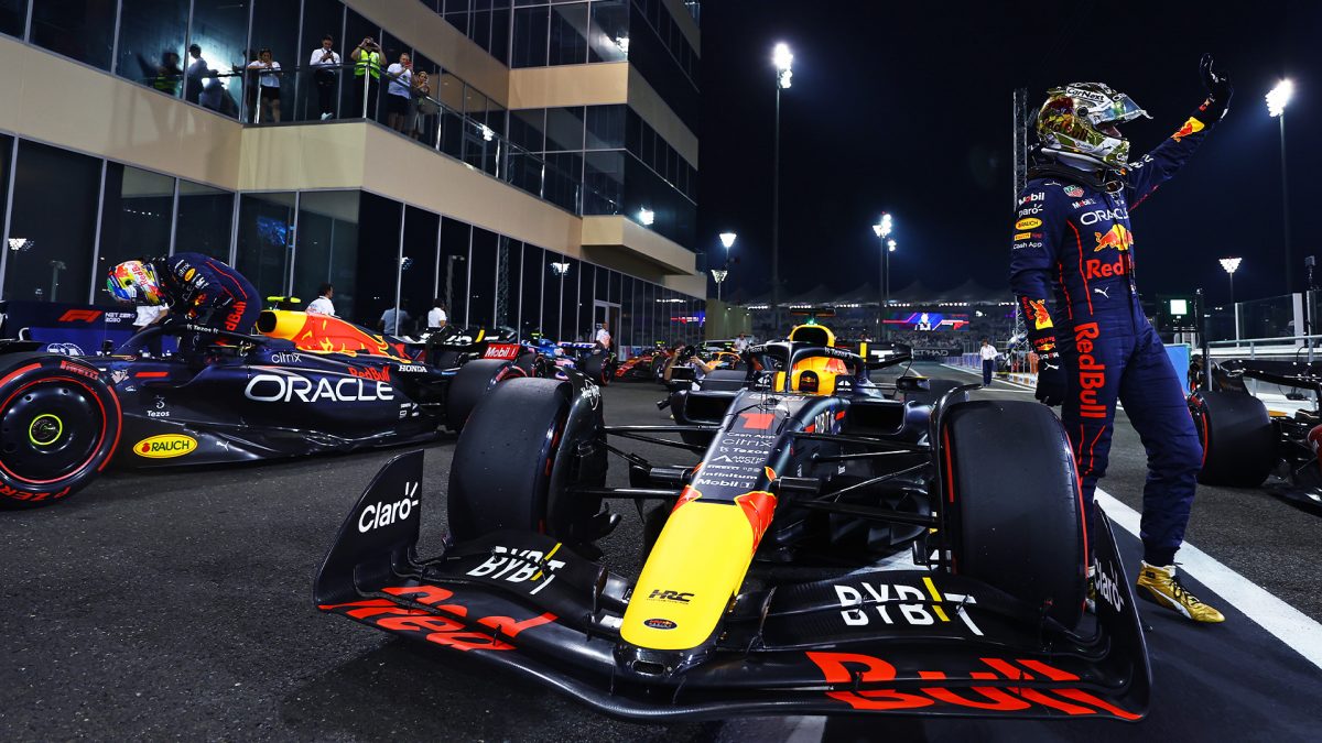 Verstappen espera ganar en Abu Dhabi ,”pero por supuesto que Checo salga segundo”