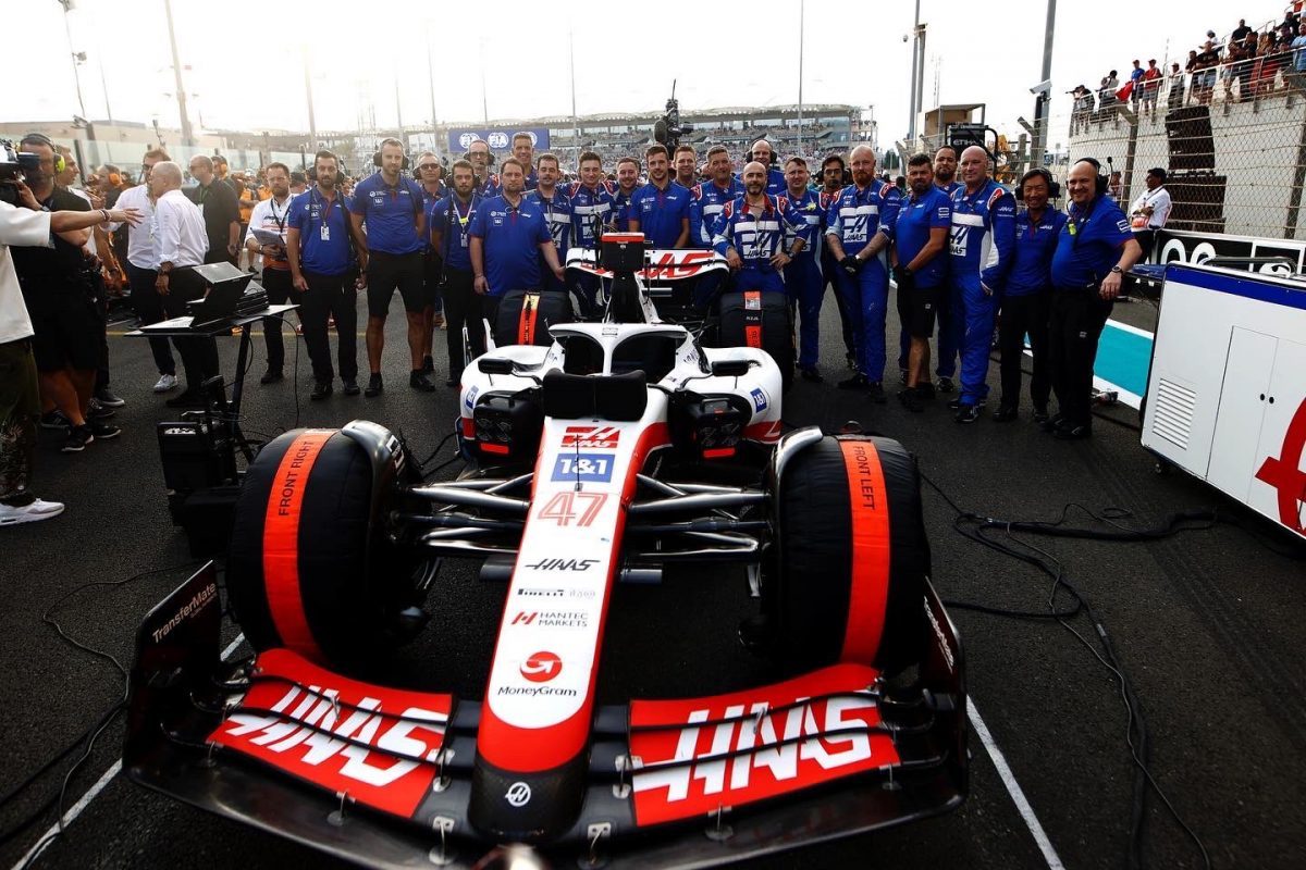 Schumacher celebra el octavo lugar en Haas y se enfoca: “Regresar a la F1 para 2024”