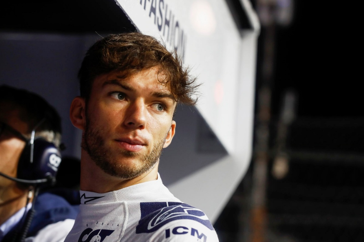 Gasly presiona a FIA para evitar la suspensión