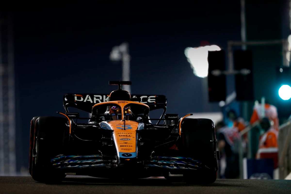 Daniel Ricciardo durante la clasificación. (Carl Bingham)