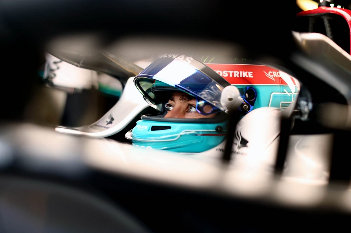 Mercedes, complicado tras la primera jornada en Silverstone