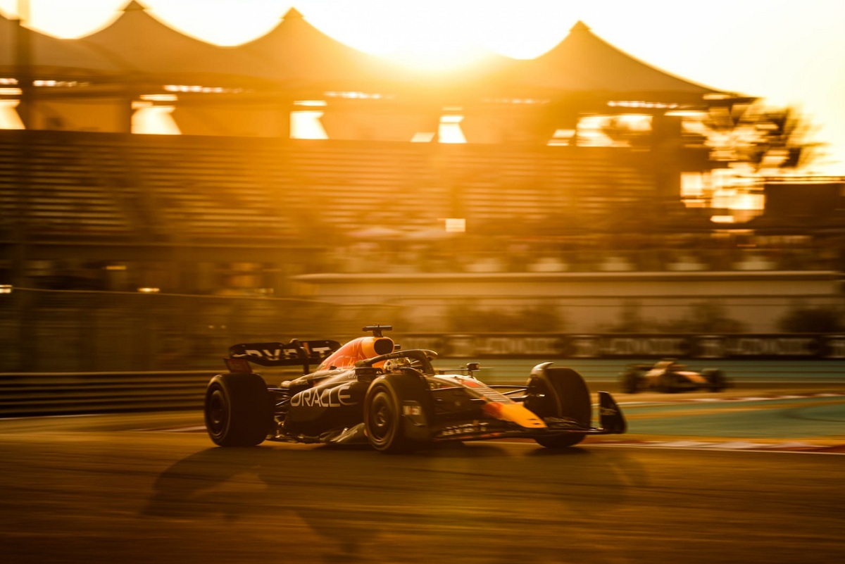 Max Verstappen salió en PL2, en la primera práctica su coche estuvo fue pilotado por el tester Liam Lawson. (Glenn Dunbar)