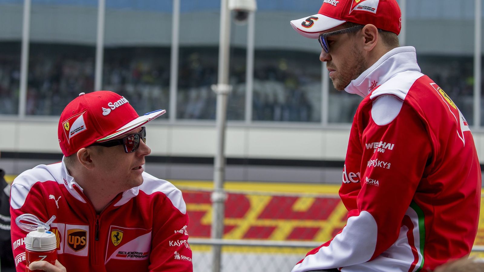 Vettel y Raikkonen