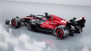 Stake, nuevo patrocinador del equipo, ocupará varios lugares destacados en el C43. (Alfa Romeo F1 Team)