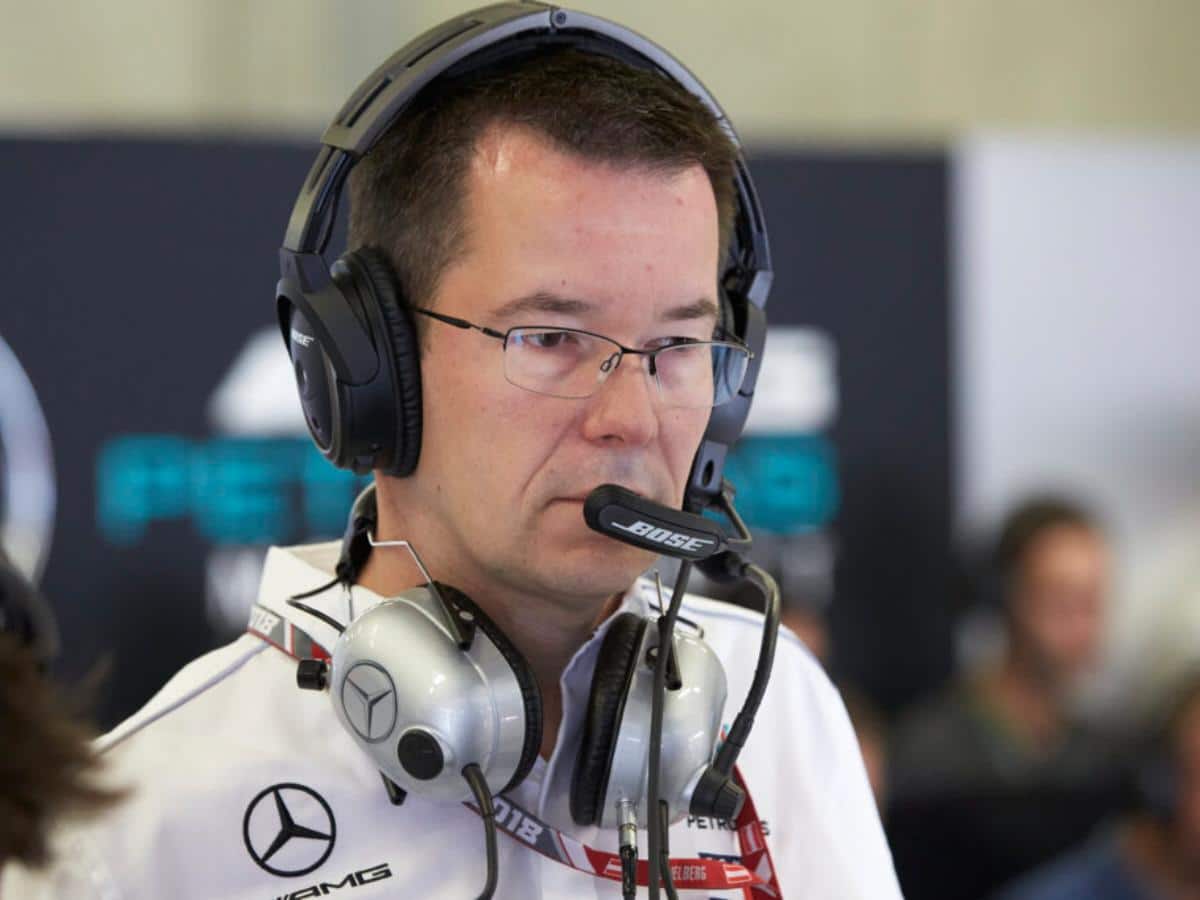Mercedes desplaza a Mike Elliott como Director Técnico