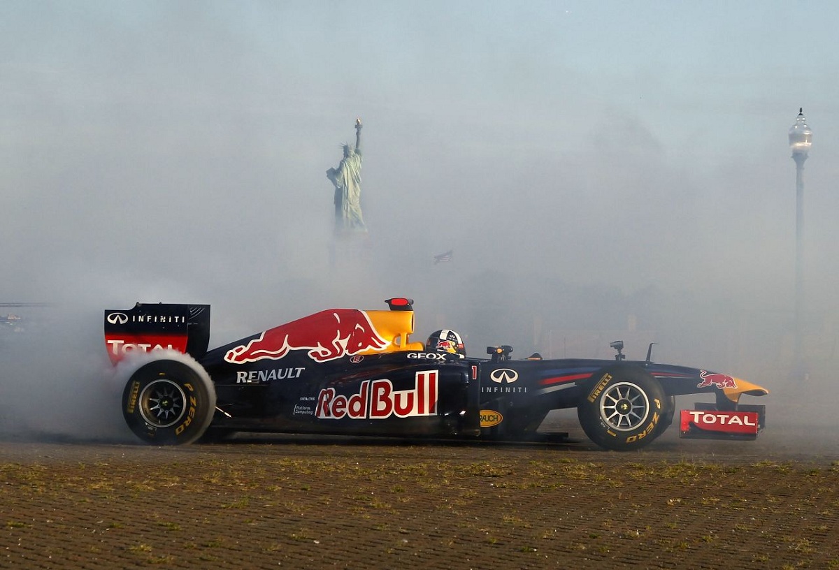 Coulthard sueña con un GP en New York