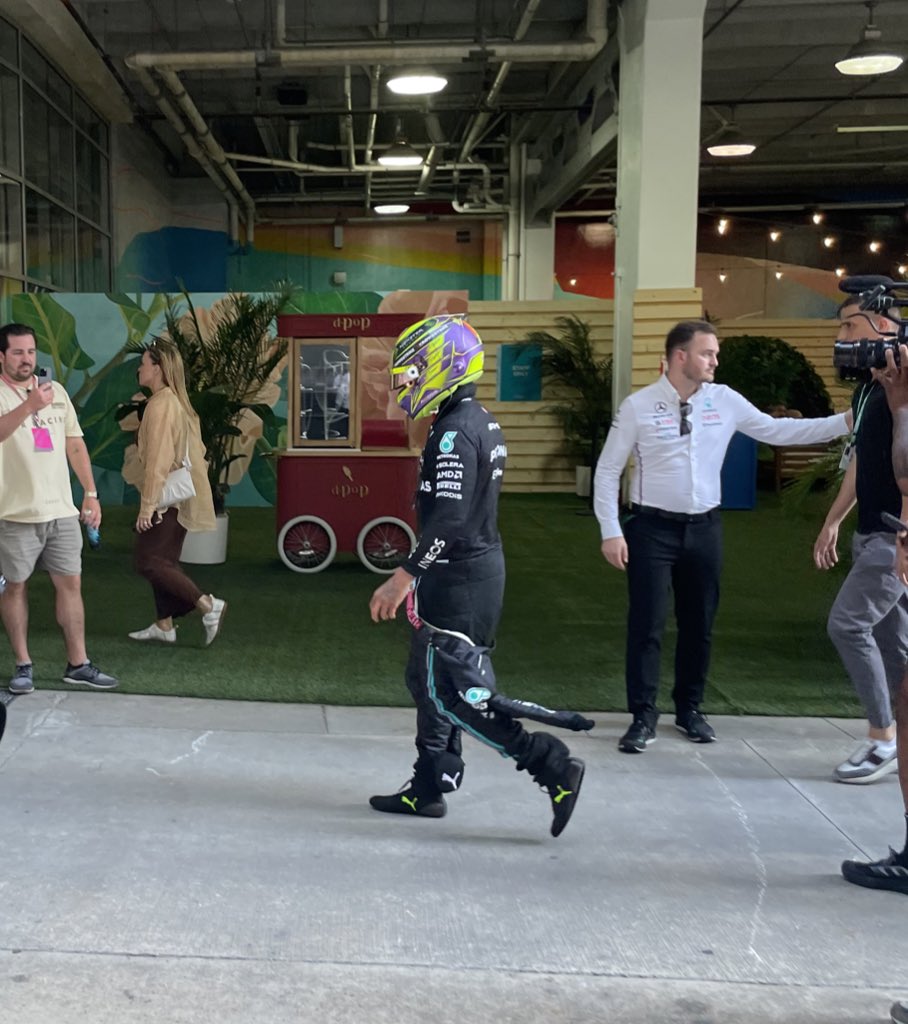 Hamilton:”Ha sido una sesión difícil”