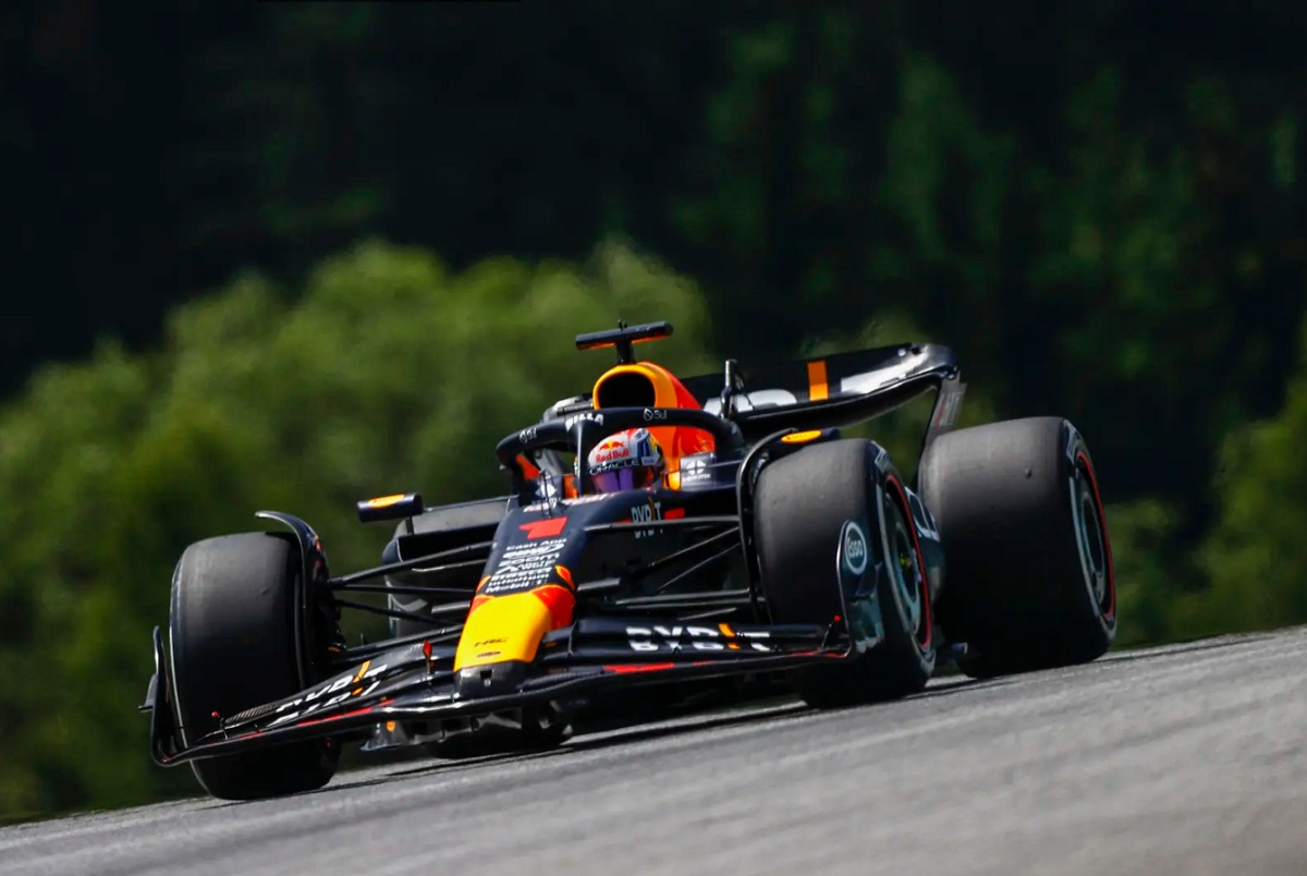 Verstappen lideró el único entrenamiento en Austria