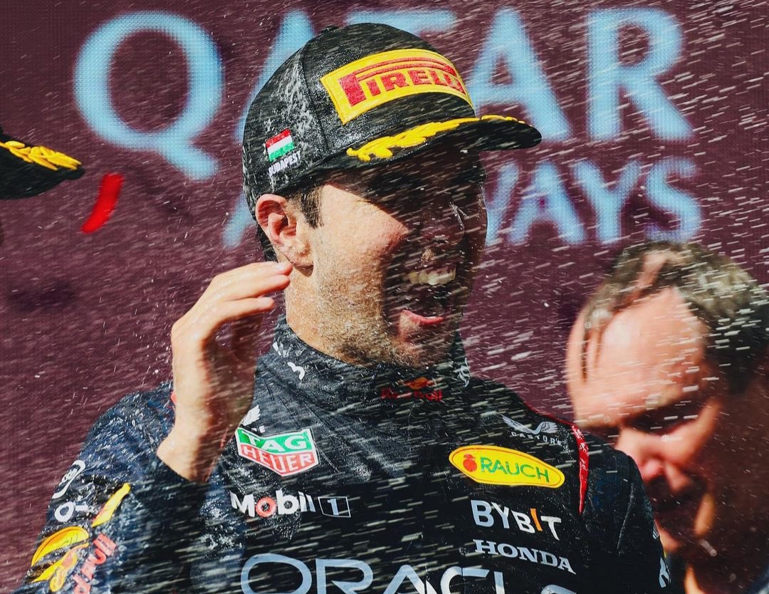 Pérez celebra el podio, pero se queja del tráfico en pelea con Norris: “Se interpusieron”