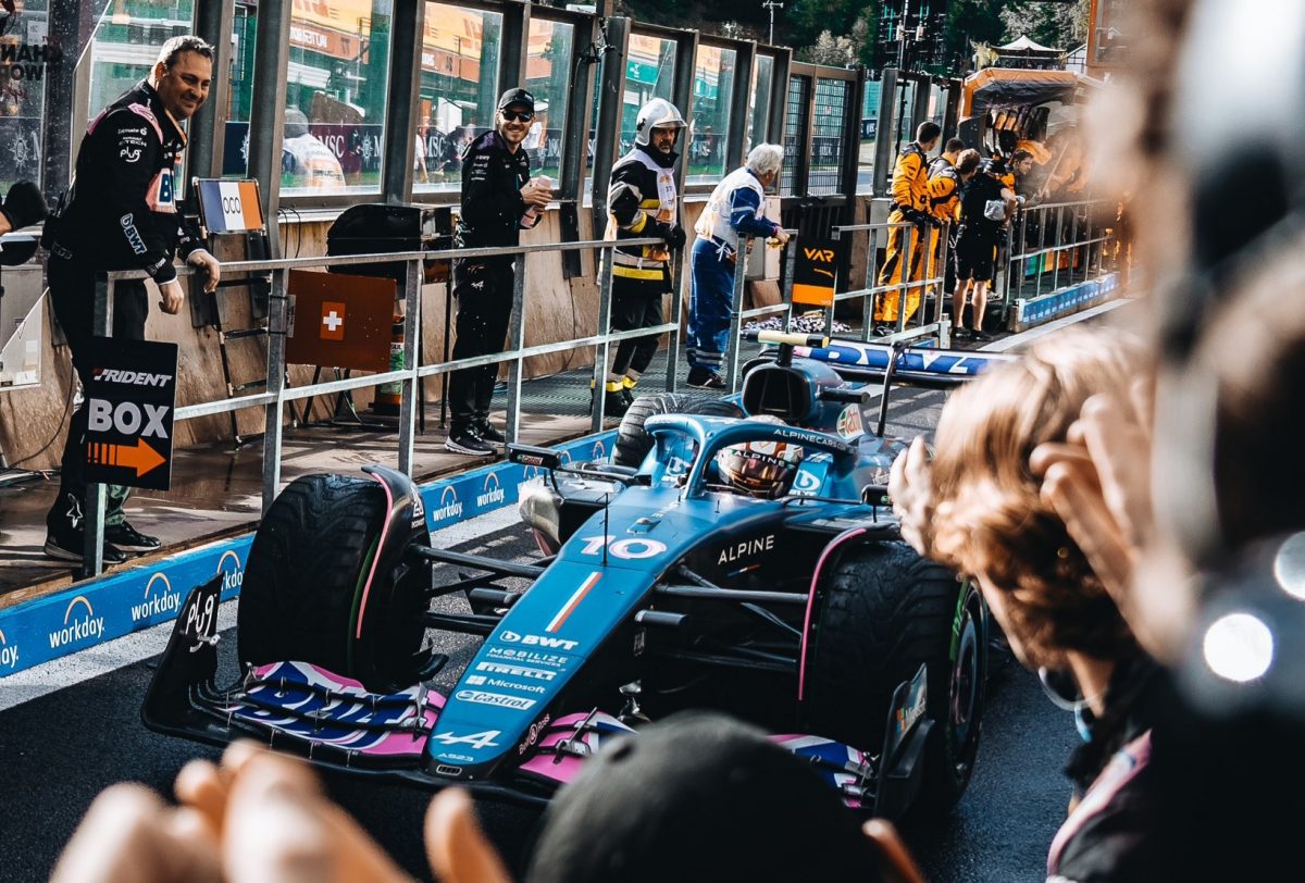 Gasly recuerda a Hubert y dice que el tercer puesto en el sprint de Bélgica es “realmente especial”