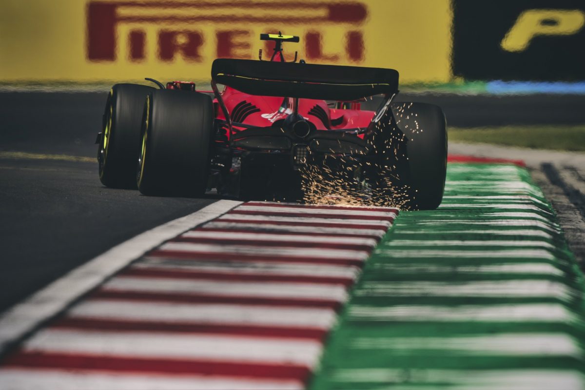 Sainz ve a McLaren por delante de Ferrari y da receta: “Centrarnos en nosotros y mejorar”