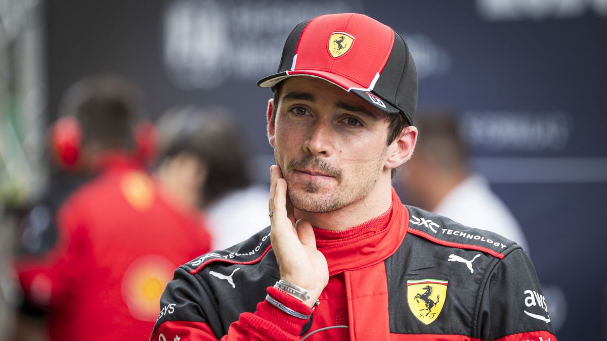 Leclerc lidera la tercera práctica libre en Silverstone