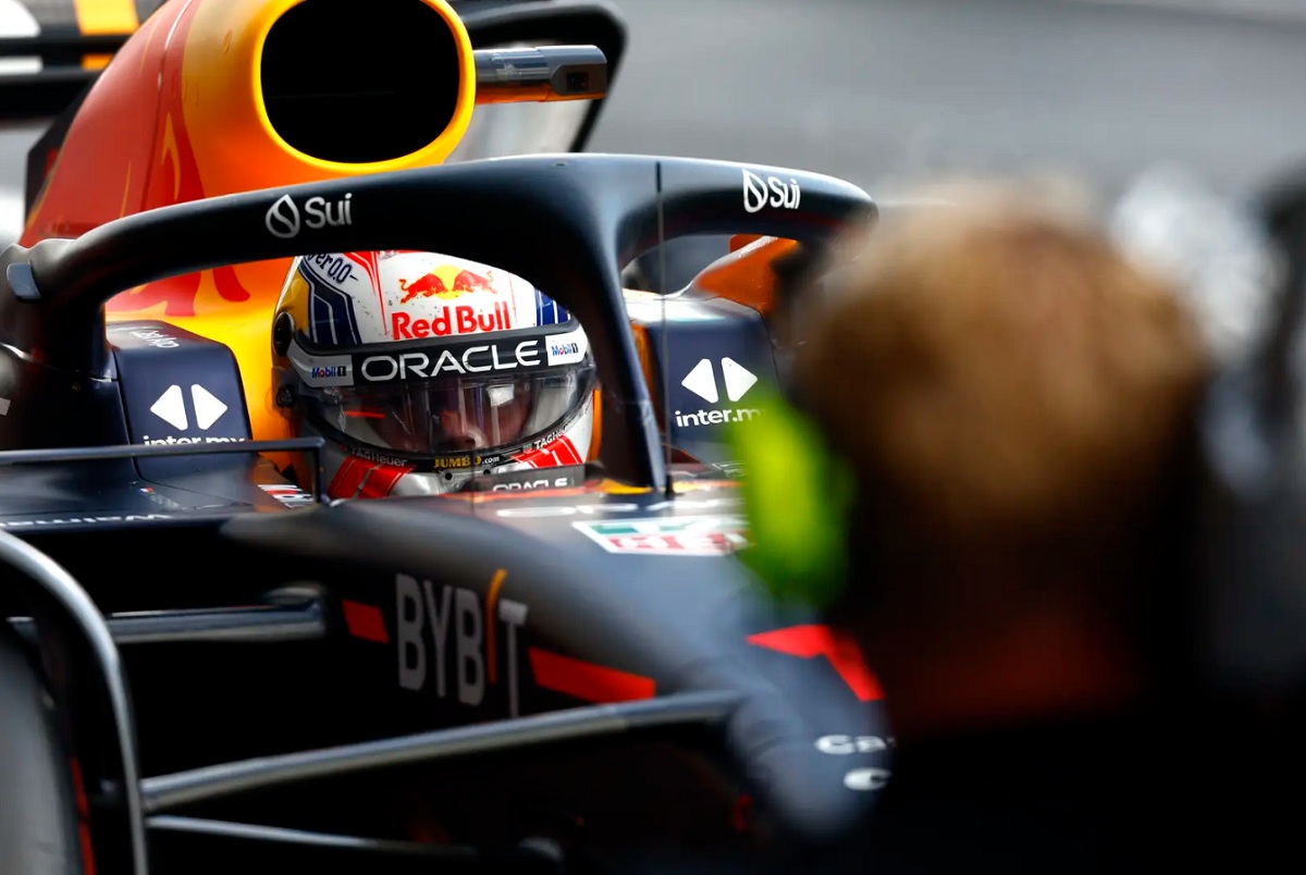 Max Verstappen lidera la primera sesión libre en casa