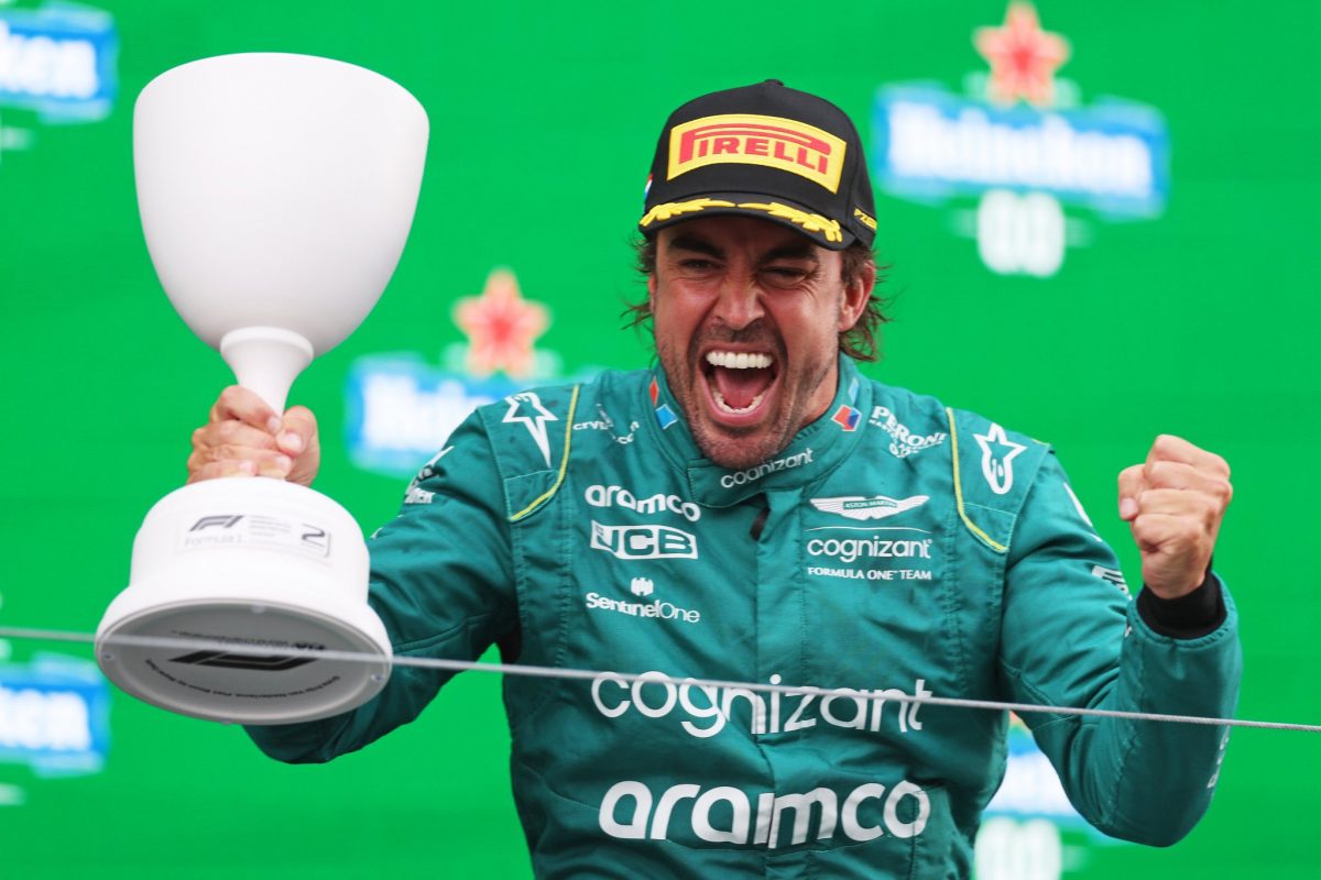 Alonso habla de una “carrera muy intensa” en Holanda : “El coche volaba”