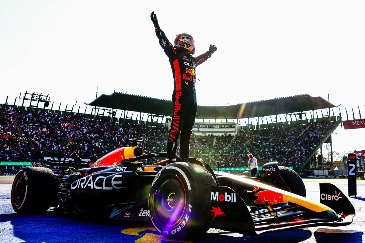 Verstappen gana por tercera vez consecutiva en México