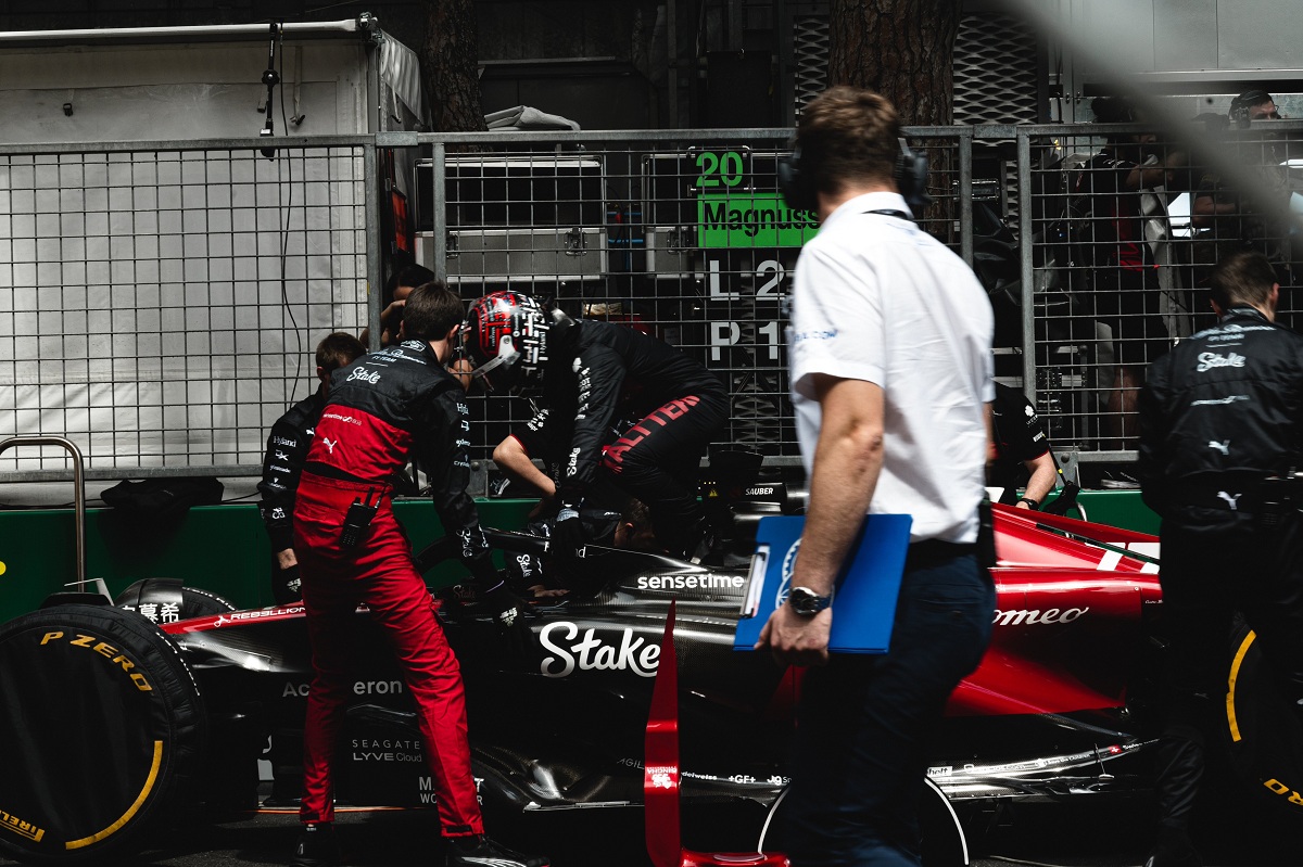 Stake ingresó como patrocinante del equipo Alfa Romeo en la temporada pasada. (Archivo / Thomas Maheux, 2023)