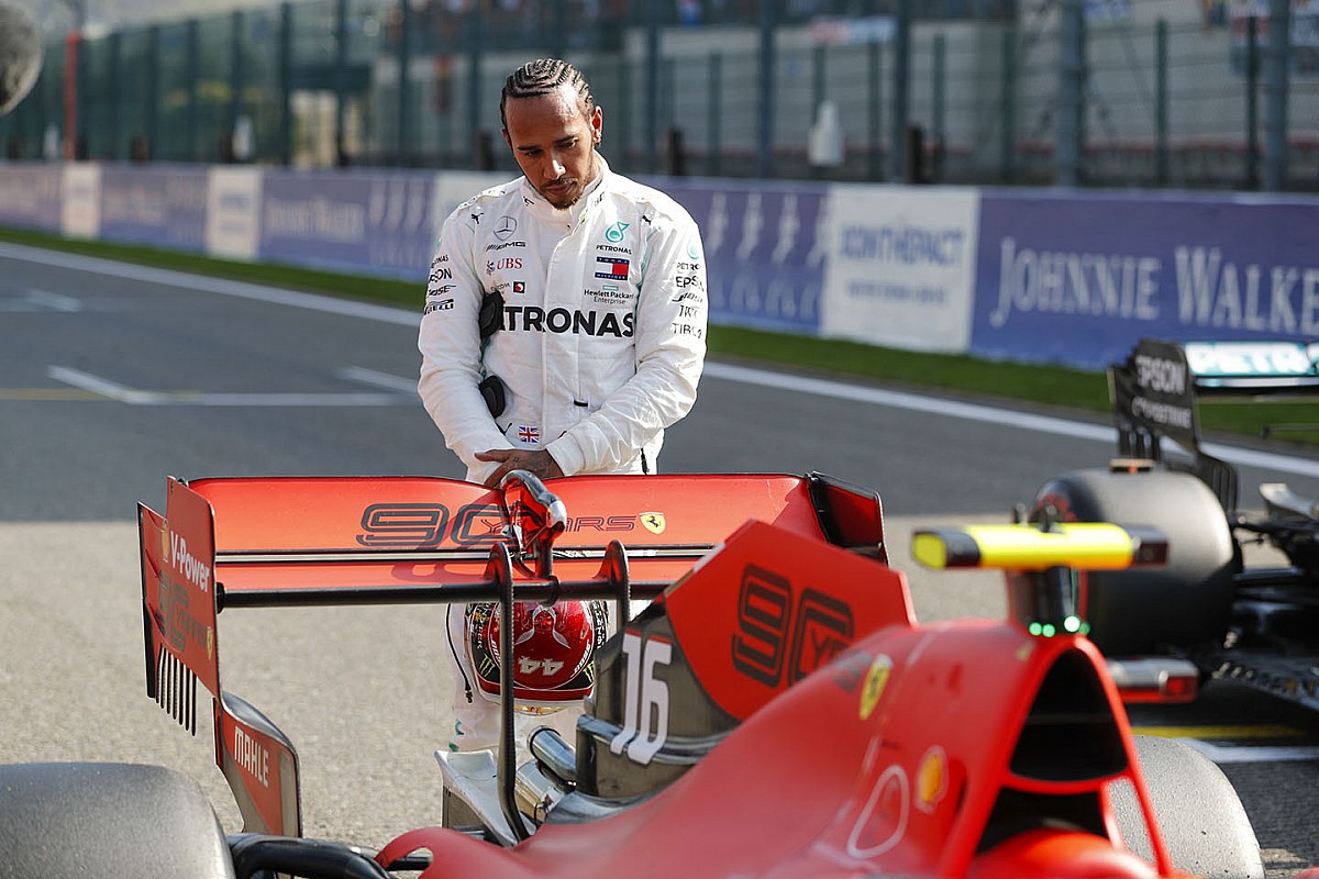 Hamilton a Ferrari: la audaz jugada de John Elkann