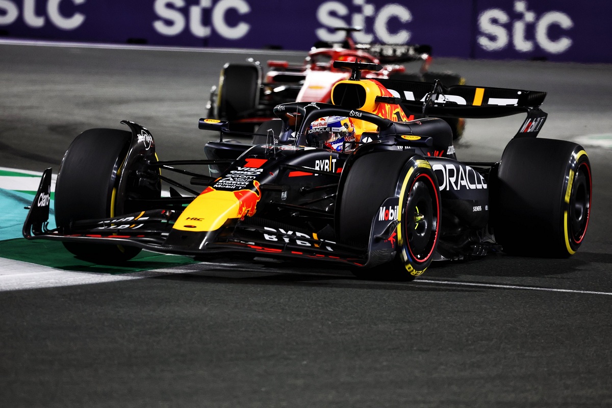 Triunfo de Verstappen en Jeddah