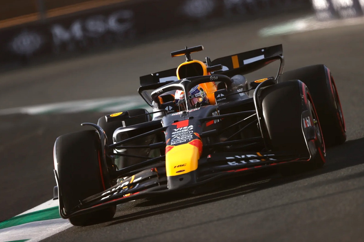 PL1: Vesratppen arranca liderando en Jeddah