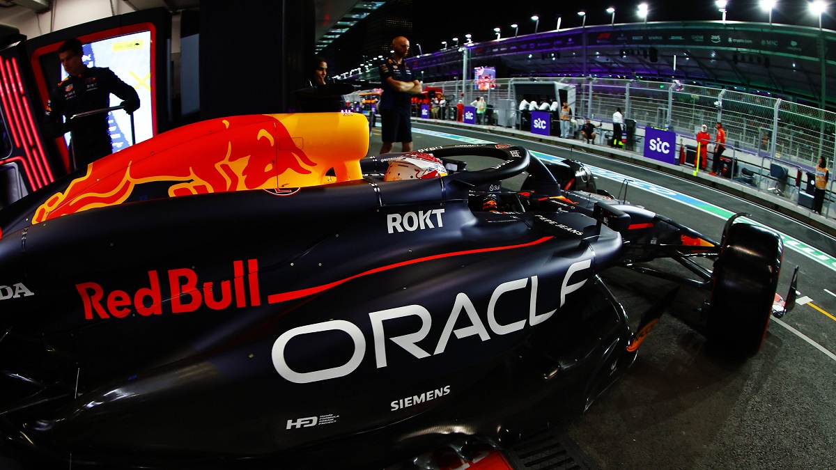 Verstappen sale a pista. (Red Bull Content Pool)