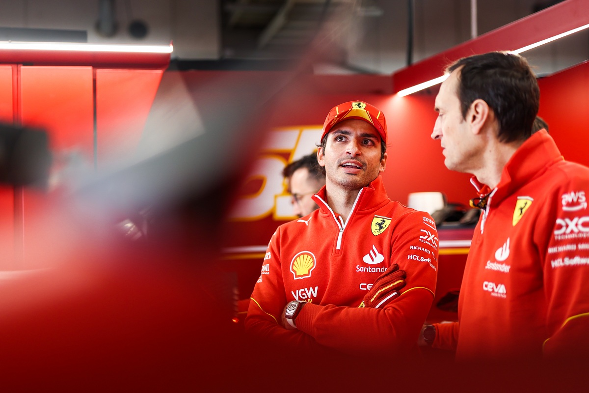 Sainz admite que “aprendió a confiar en pocas personas” a la hora de negociar el futuro de la F1