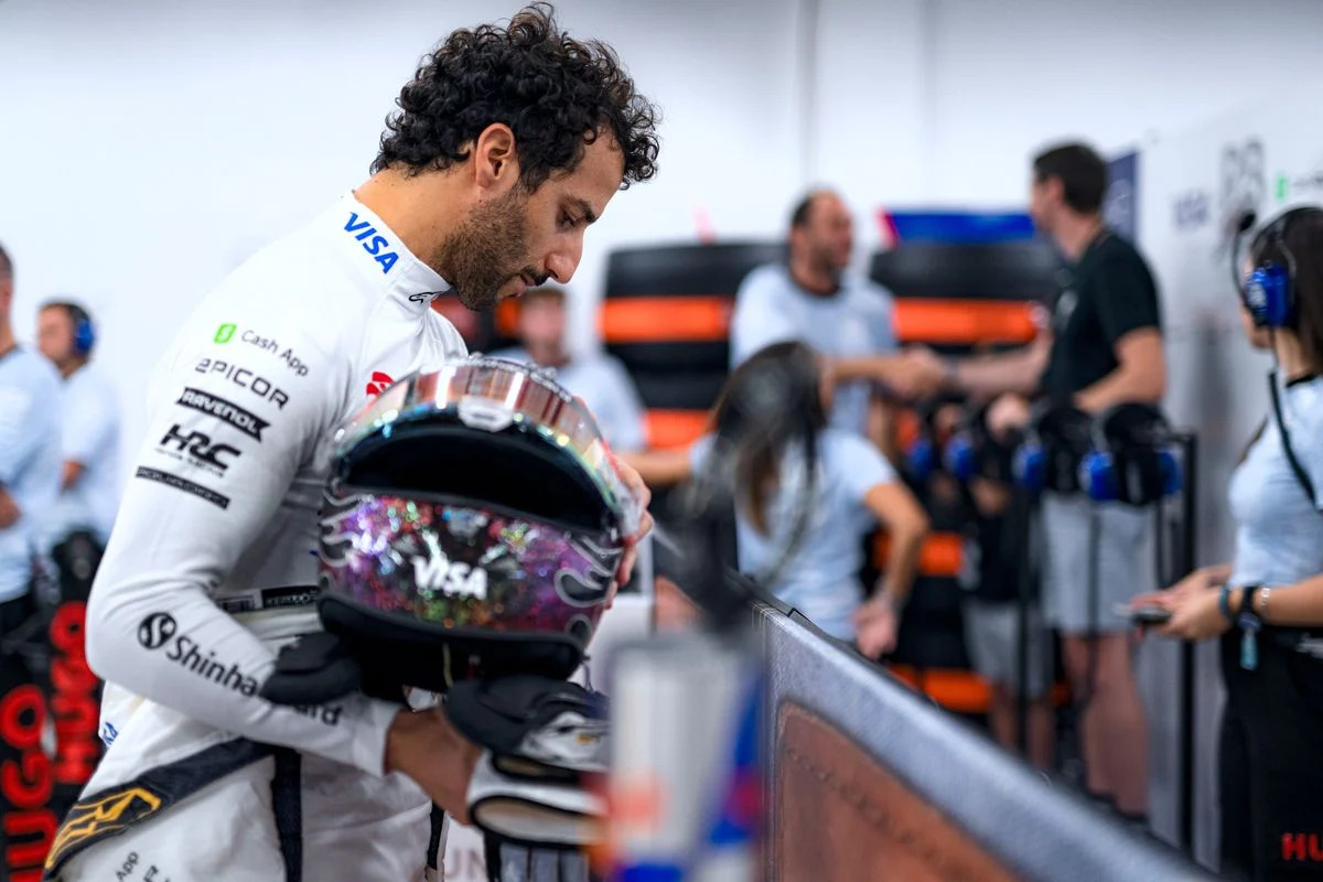 Ricciardo fuera de RB; regresa Lawson