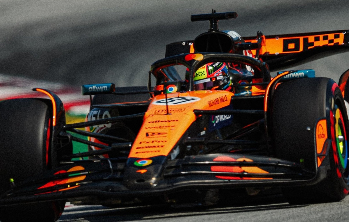Piastri durante la clasificación en España. (McLaren Racing)