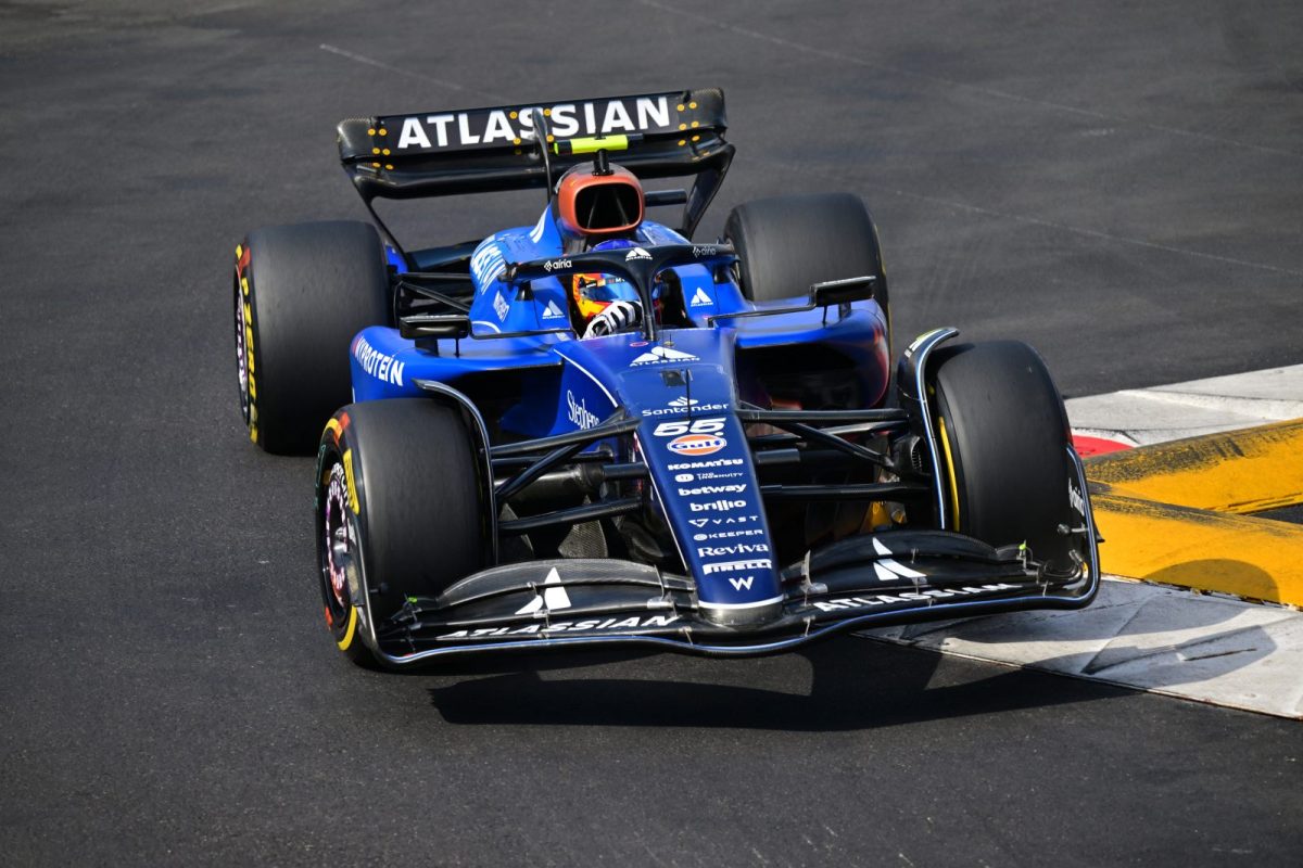 Sainz sueña con ser campeón de F1 y asegura: «Volver a Ferrari es una opción»