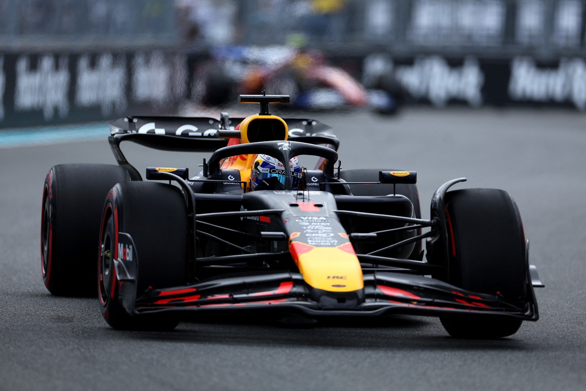 Verstappen durante la clasificación. (Ricardo Arduengo / REUTERS)