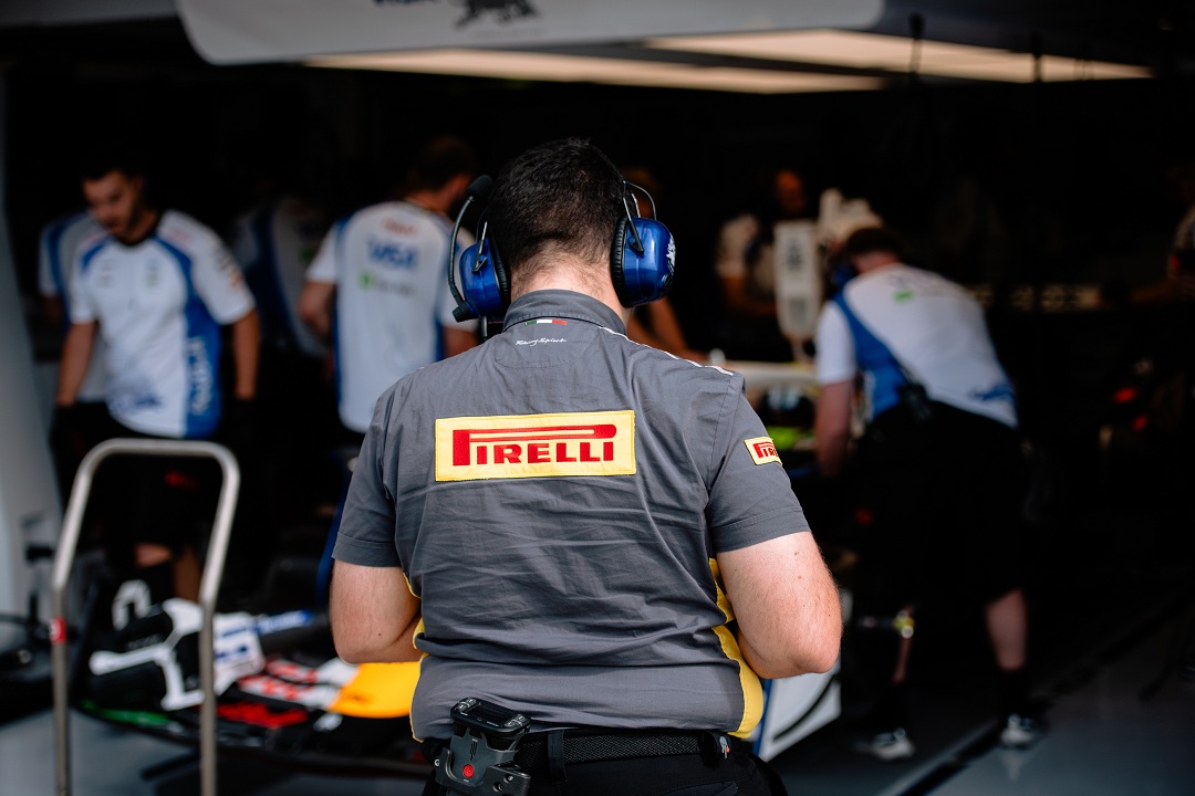 Pirelli continua desarrollando los neumáticos de 2026