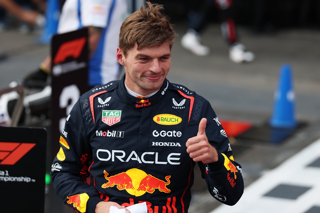 Verstappen gana la pole en una qualy de resistencia