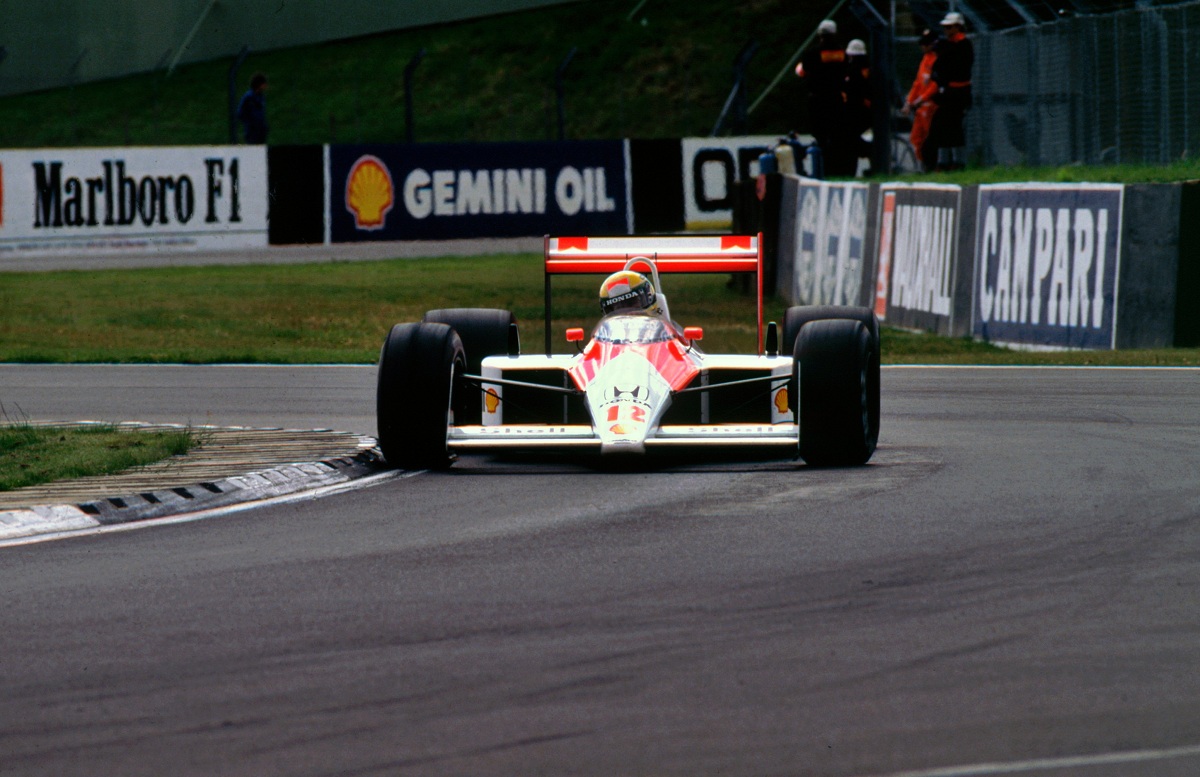 Senna con el imbatible MP4/4 en Silverstone, 1988 (National Motor Museum / Heritage Images)