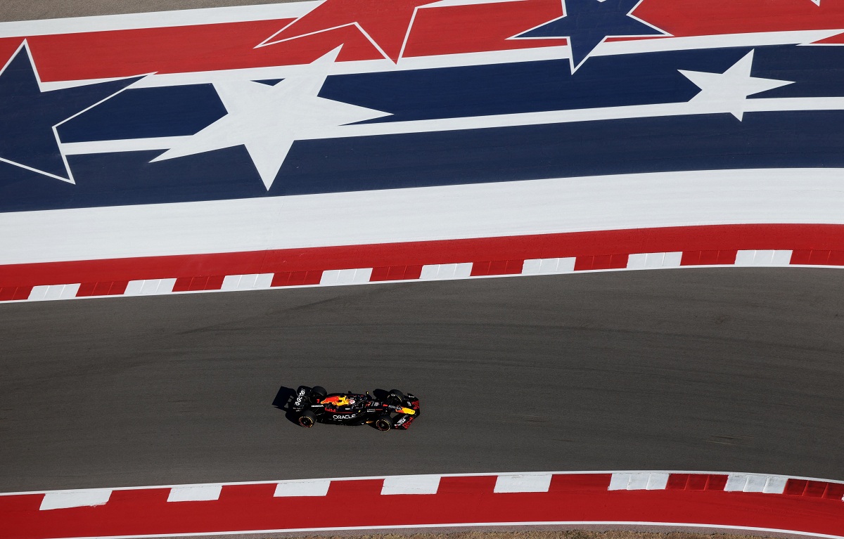 Verstappen durante la Qualy Sprint en el COTA. (Evelyn Hockstein / REUTERS)
