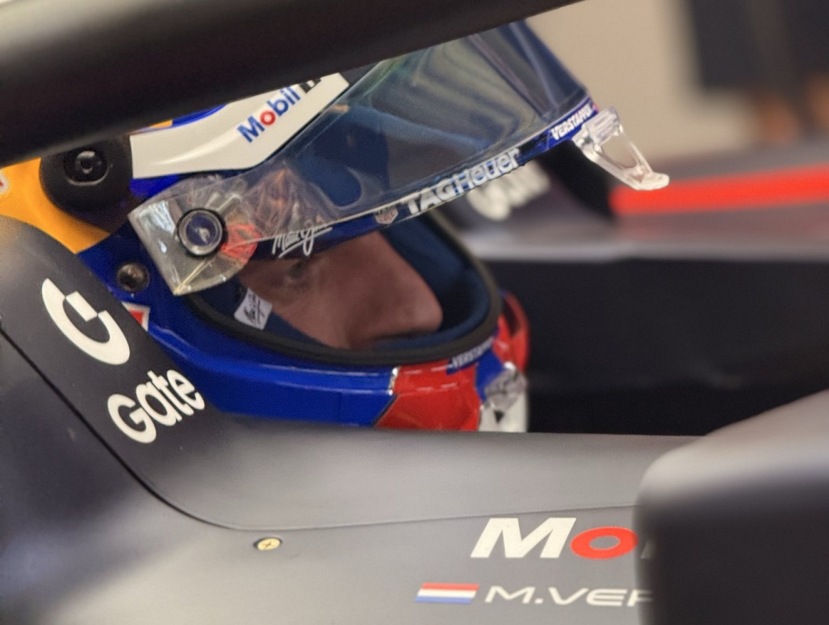 La concentración de Verstappen antes de salir a pista. (Red Bull Content Pool)