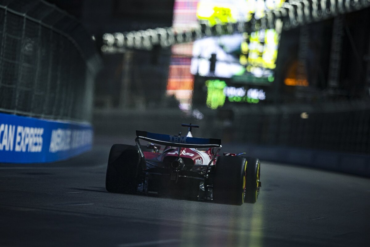Leclerc durante la PL1. (Ferrari Media Centre)