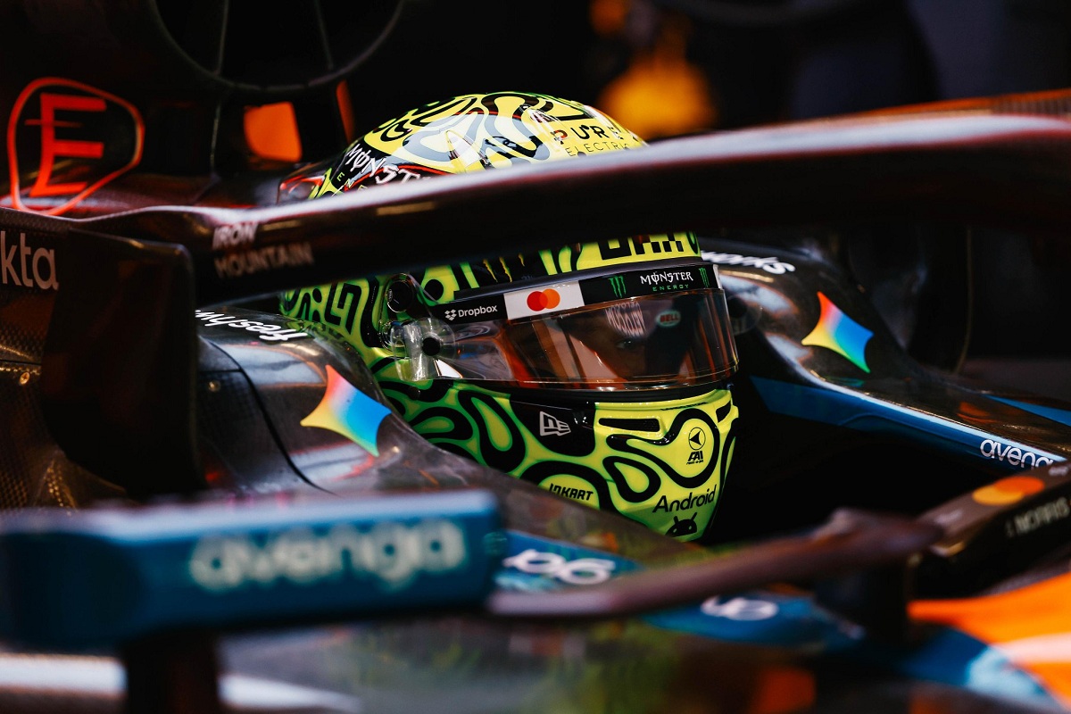 Norris mejoró al pasar a neumáticos blandos, pero Piastri lo superó en el segundo stint. (McLaren Racing)