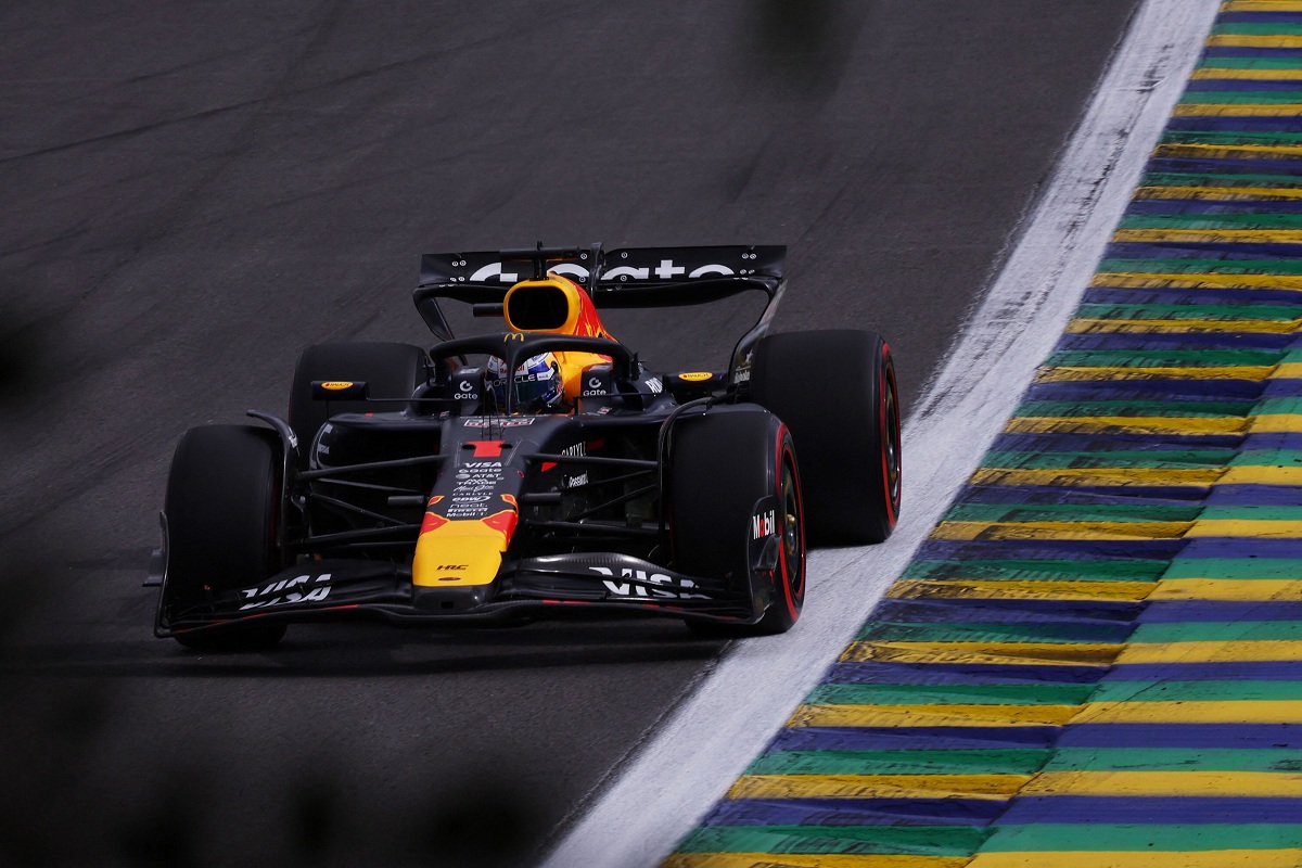 Finalmente el Red Bull colapsó dejando a Verstappen eliminado en Q1. (Amanda Perobelli / REUTERS)