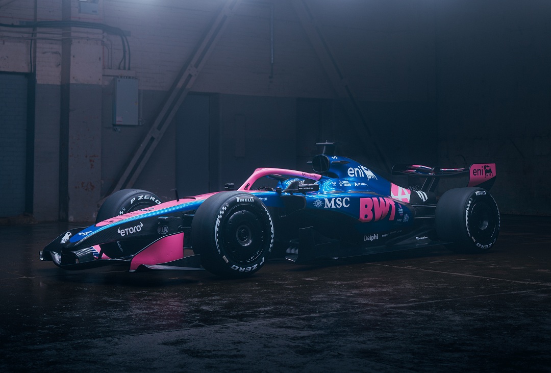 En un crucero sobre el Mediterráneo Alpine presentó el A526