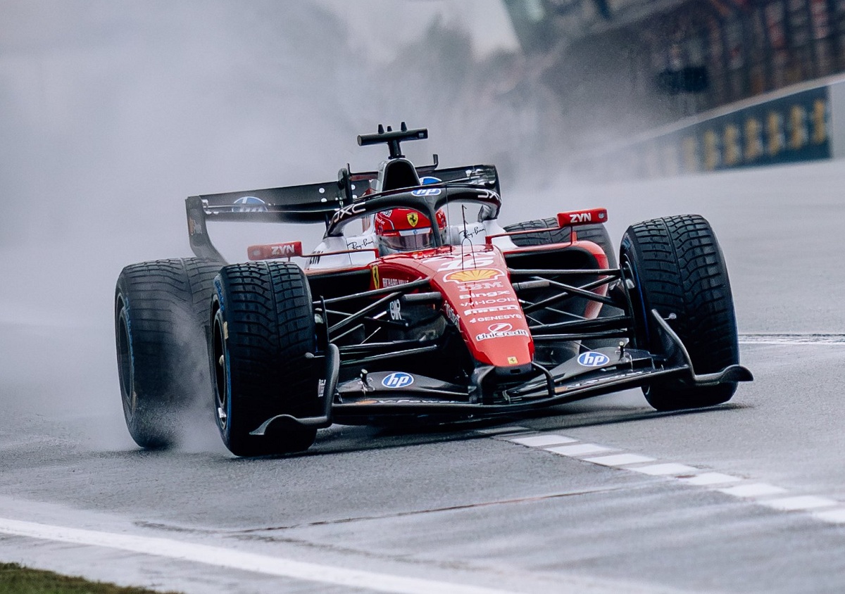 Leclerc fue el primero en salir a pista con la Ferrari. (F1 / FOM)